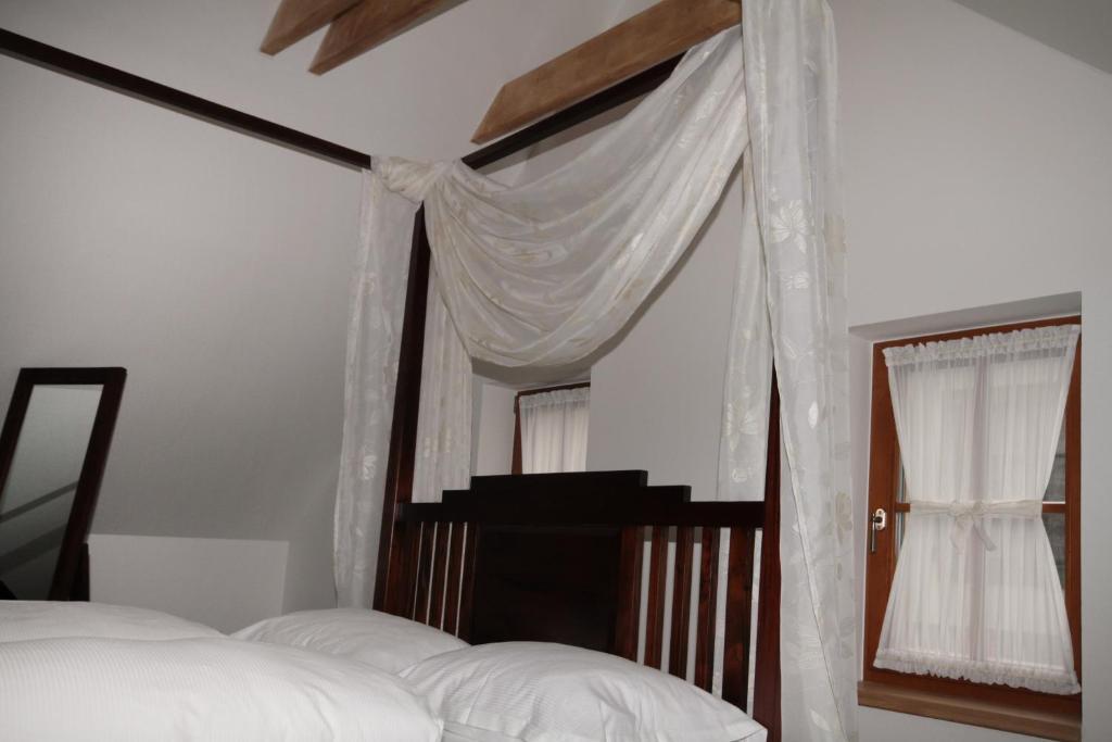 Hotel Bily Jednorozec Třeboň Kamer foto